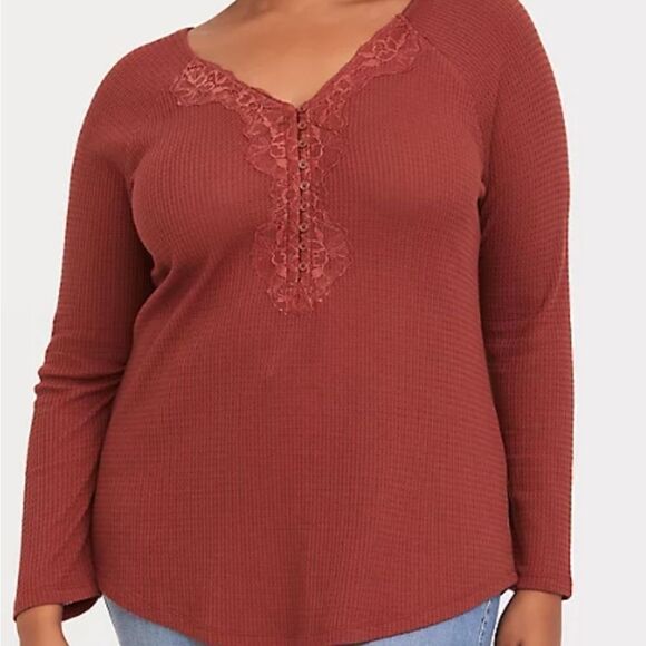 torrid Tops - Torrid Brick Red Waffle‎ Knit Lace Trim Henley 4x